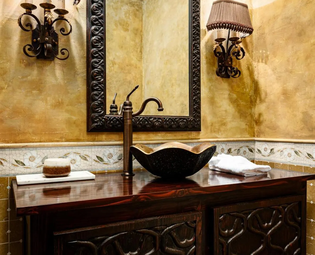 Dom wakacyjny Hacienda Gardens Escape The City-Life With A Private Oasis Scottsdale