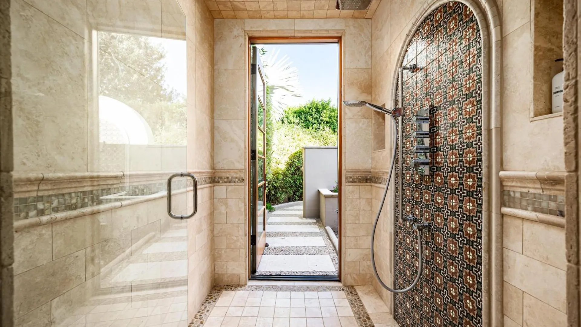 Dom wakacyjny Hacienda Gardens Escape The City-Life With A Private Oasis Scottsdale
